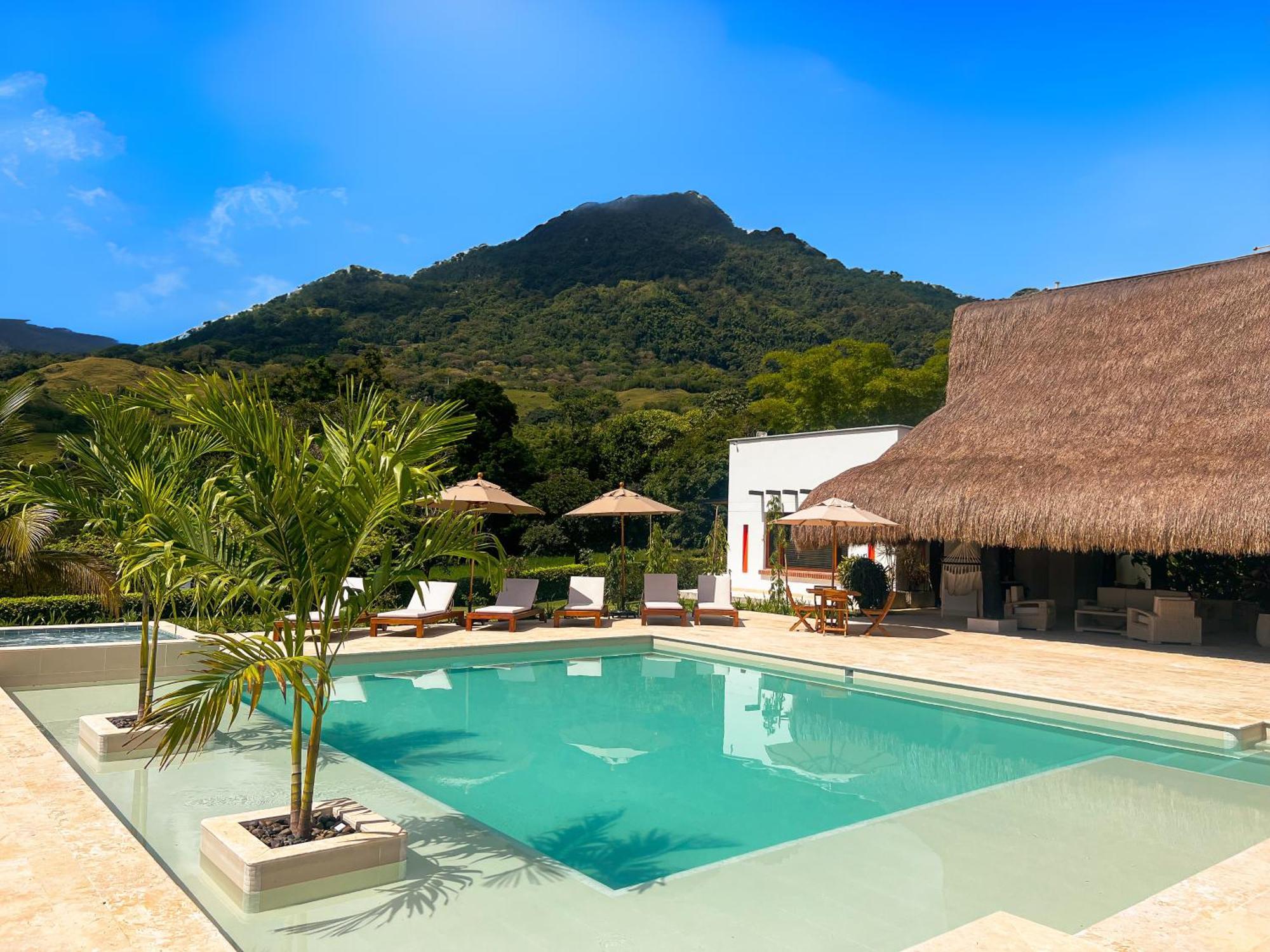Fina Estampa Country Hotel - Mayores De 10 Anos - Támesis Exterior photo