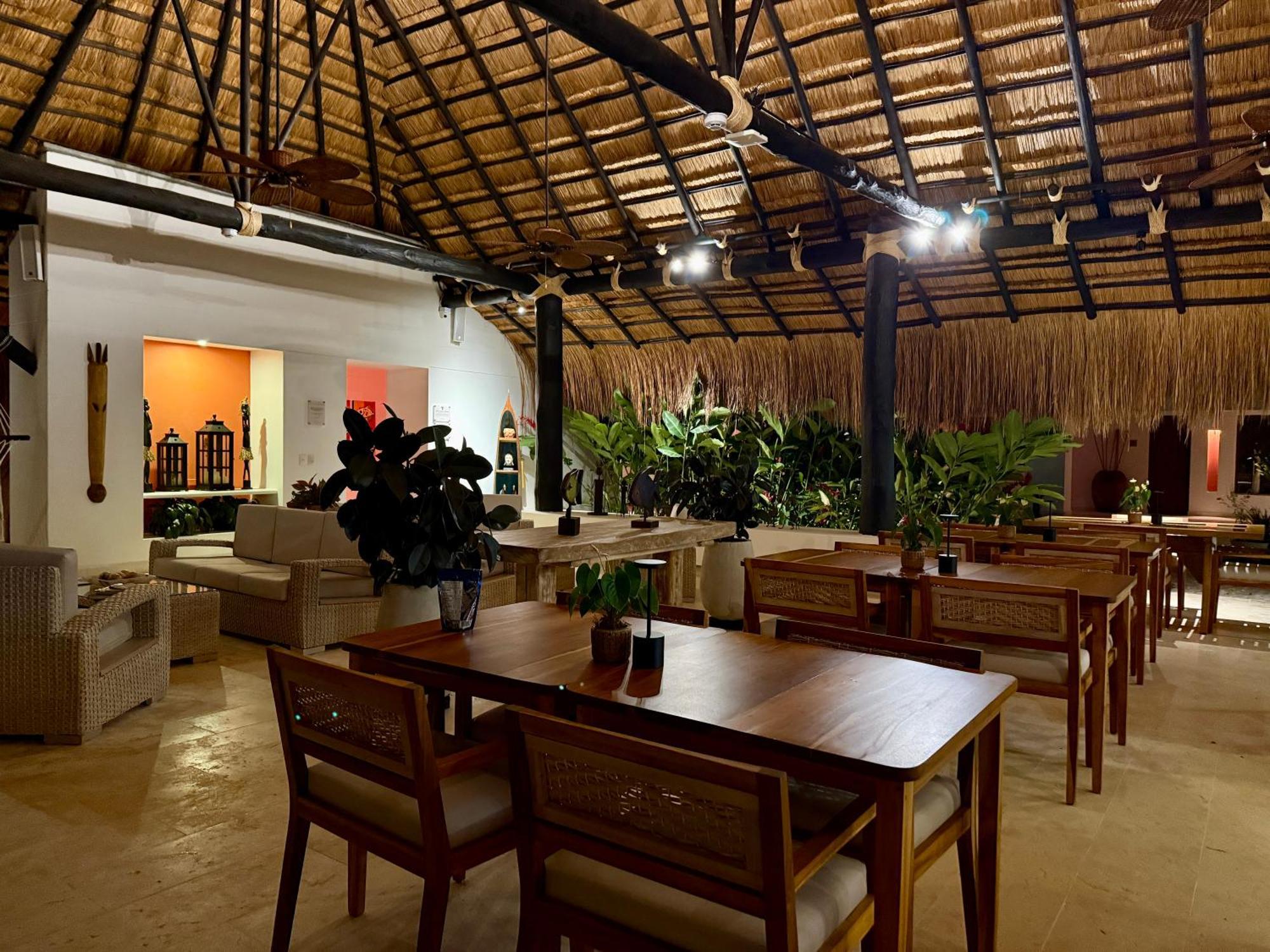 Fina Estampa Country Hotel - Mayores De 10 Anos - Támesis Exterior photo
